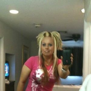 Meet your Posher, Tara